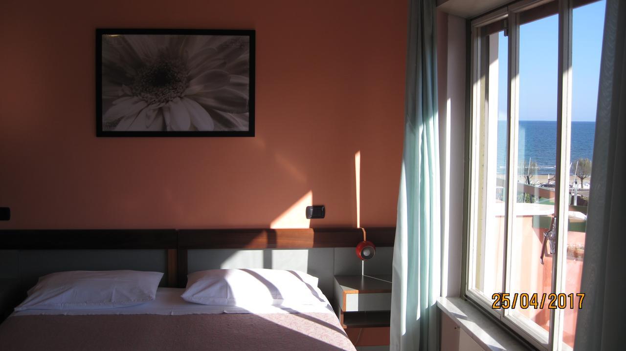 Hotel Le Pleiadi San Felice Circeo Exteriér fotografie